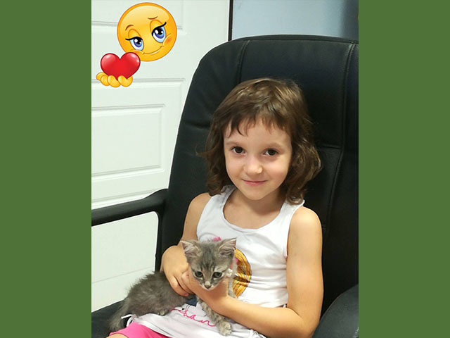 Maya con la sua nuova amica!